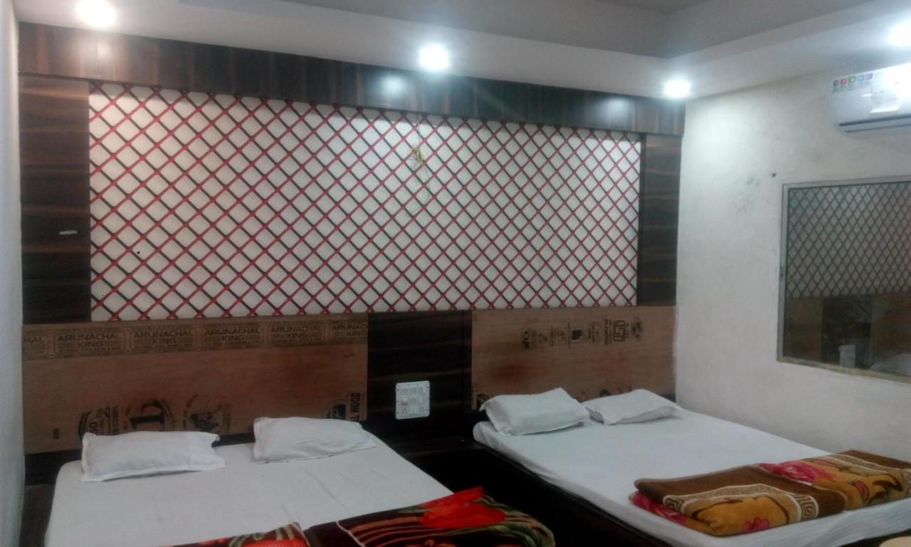 Hotel Priya Palace 兰契 外观 照片