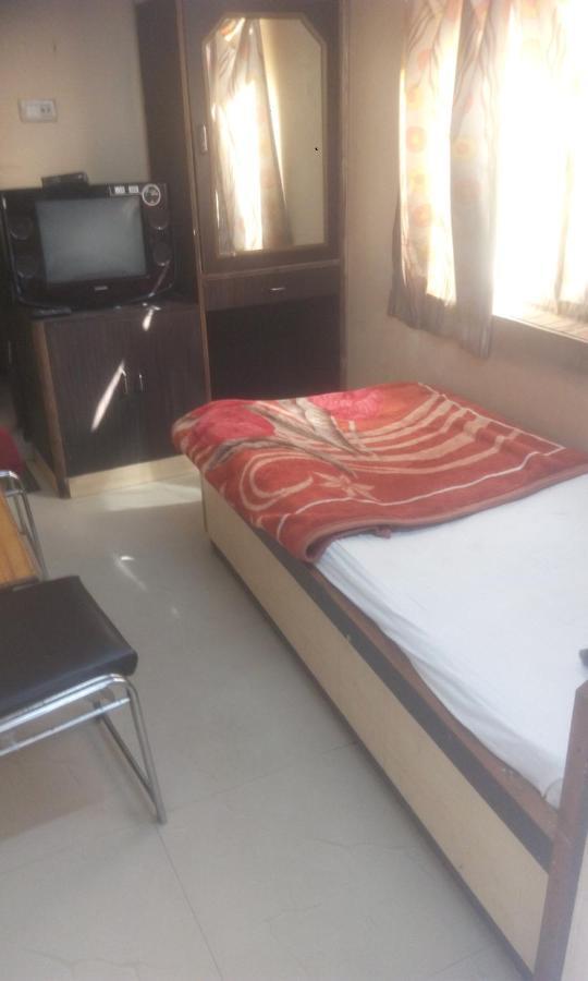 Hotel Priya Palace 兰契 外观 照片
