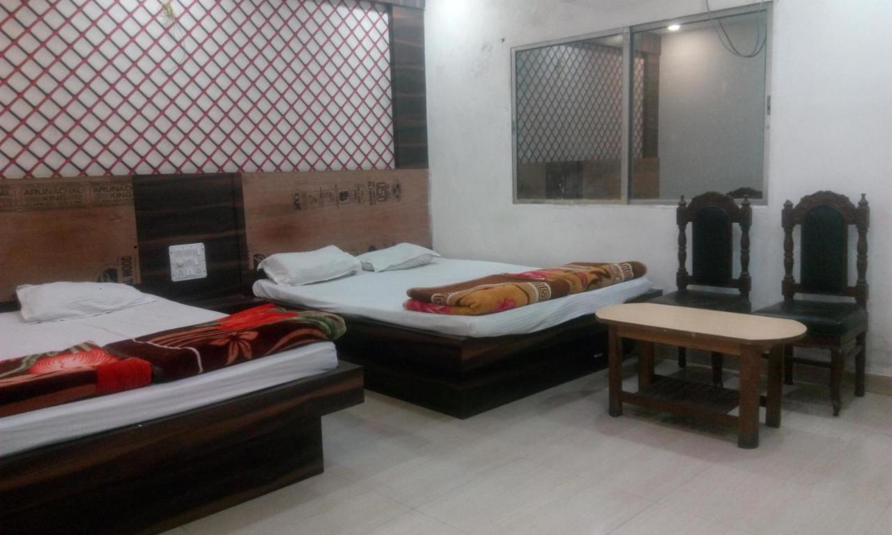 Hotel Priya Palace 兰契 外观 照片